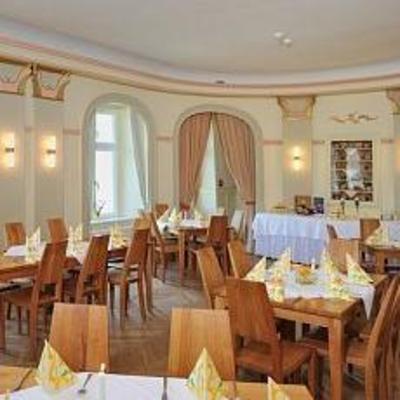 фото отеля Burghotel Lenzen