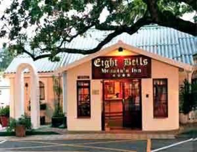 фото отеля Eight Bells Mountain Inn