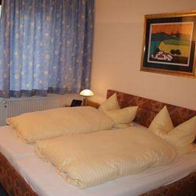 фото отеля Hotel-Pension Elfi
