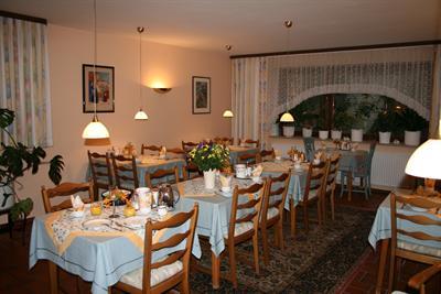 фото отеля Hotel-Pension Elfi