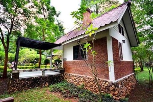 фото отеля Bann Suan Nok Resort