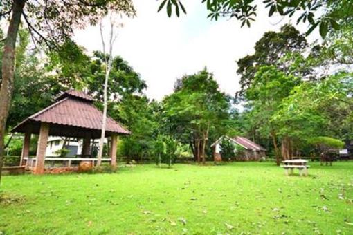 фото отеля Bann Suan Nok Resort