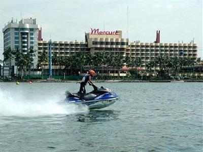 фото отеля Mercure Convention Center Ancol Jakarta