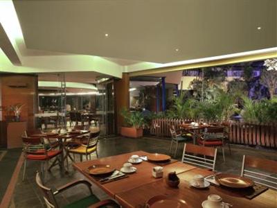 фото отеля Mercure Convention Center Ancol Jakarta