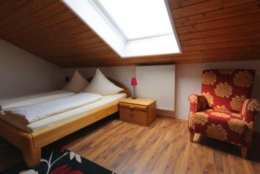 фото отеля Landgasthof Pension Weisses Rössle Dietmannsried
