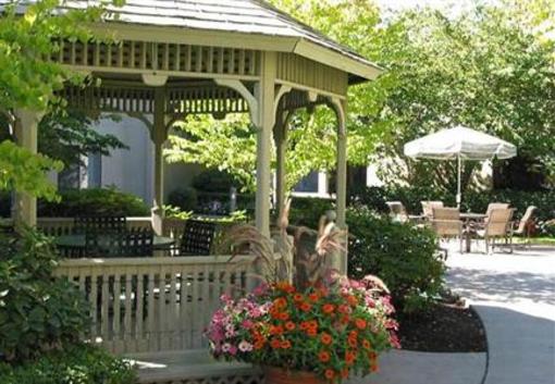 фото отеля Courtyard by Marriott Portland Hillsboro