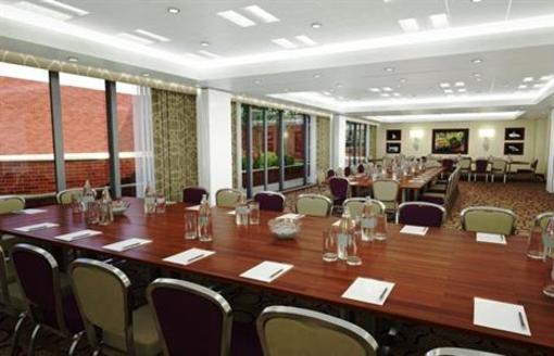фото отеля Wivenhoe House Hotel