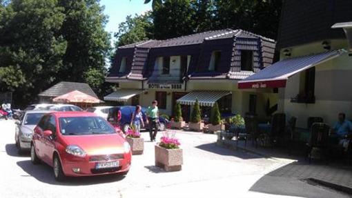 фото отеля Motel na Vrchu