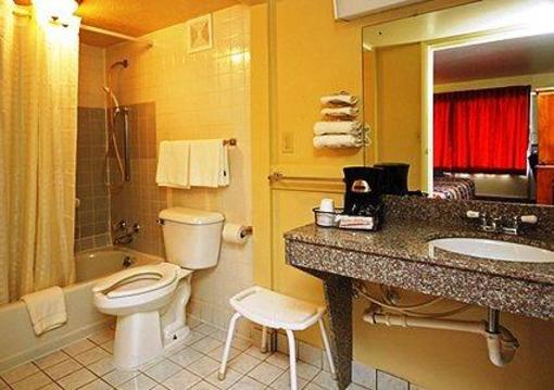 фото отеля Econo Lodge Perry