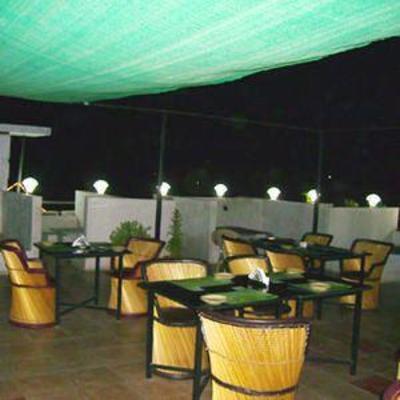 фото отеля Isher Hotel International
