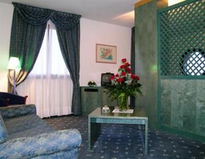 фото отеля Miceneo Palace Hotel