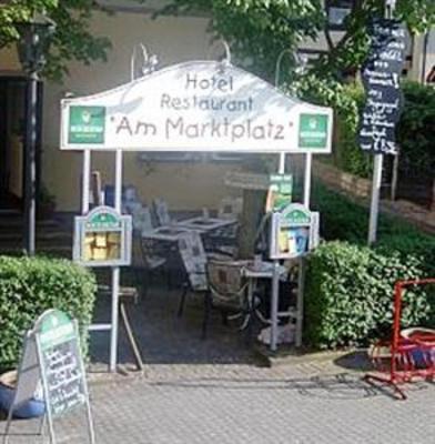 фото отеля Hotel Am Marktplatz Lauda-Konigshofen