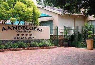 фото отеля Aandbloem Guest House