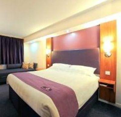 фото отеля Premier Inn Salisbury