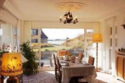 фото отеля Beadnell Beach