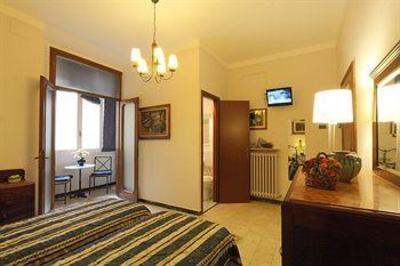 фото отеля Badia Fiorentina Bed and Breakfast Florence