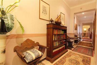 фото отеля Badia Fiorentina Bed and Breakfast Florence