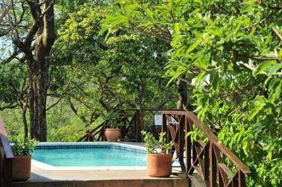 фото отеля Chestnut Country Lodge