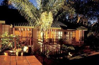 фото отеля Chestnut Country Lodge