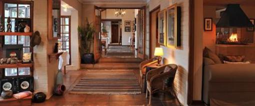 фото отеля Chestnut Country Lodge