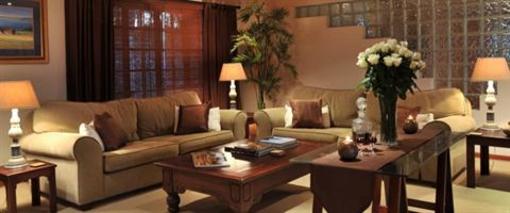 фото отеля Chestnut Country Lodge
