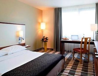 фото отеля Mercure Hotel Saarbruecken Sud