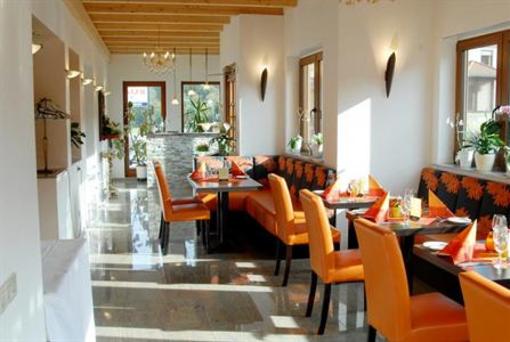 фото отеля Hotel Laux