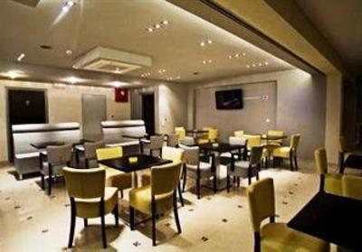фото отеля RG Status Hotel