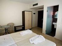 RG Status Hotel