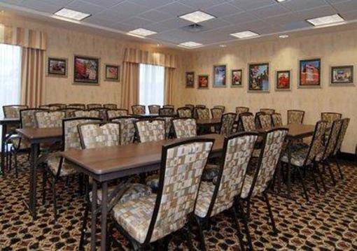 фото отеля Comfort Suites Edinboro