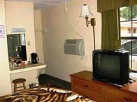 Bishop Elms Motel