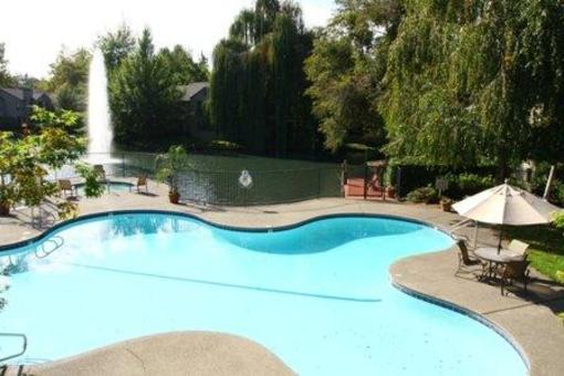 фото отеля Marriott Execustay Apartments Harbor Oaks Sacramento
