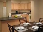фото отеля Marriott Execustay Apartments Harbor Oaks Sacramento