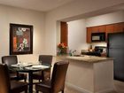 фото отеля Marriott Execustay Apartments Harbor Oaks Sacramento