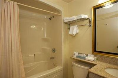 фото отеля Monte Carlo Inn Mississauga / Toronto West