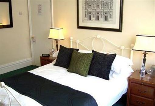 фото отеля South Lodge Guest House