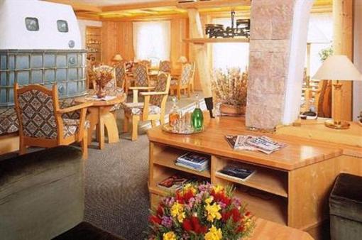 фото отеля Hotel Alpina Pinzolo