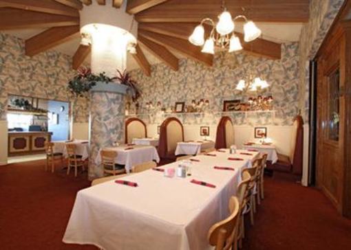 фото отеля Rodeway Inn Golden Prairie