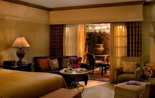 фото отеля Casa Palmero at Pebble Beach