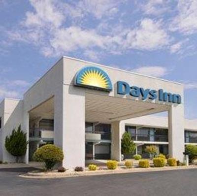фото отеля Days Inn Kenly
