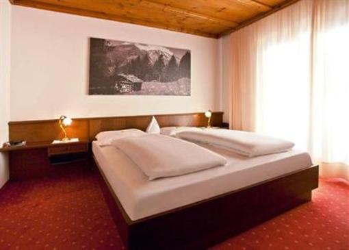 фото отеля Hotel Alpenhof Ultimo