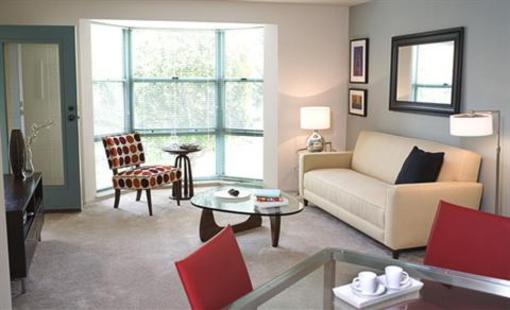 фото отеля Marriott Execustay Hotel Bayside Village San Francisco