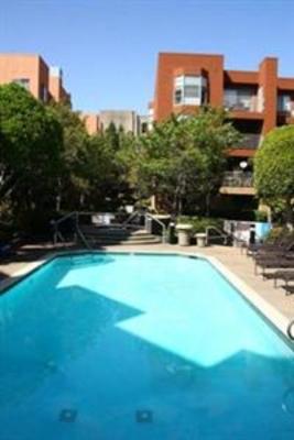 фото отеля Marriott Execustay Hotel Bayside Village San Francisco
