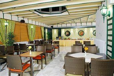фото отеля Strass Hotel Paralia Katerinis