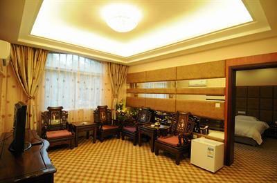 фото отеля Mount Emei Xiuhu International Holiday Hotel