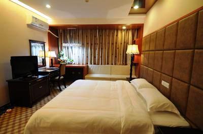фото отеля Mount Emei Xiuhu International Holiday Hotel