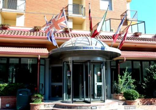 фото отеля Hotel Niagara Catanzaro Lido
