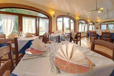 фото отеля Hotel Cristoforo Colombo Osimo