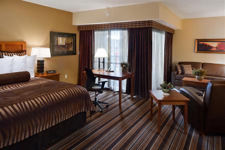 фото отеля BEST WESTERN PLUS Bloomington Hotel