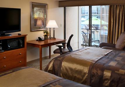 фото отеля BEST WESTERN PLUS Bloomington Hotel